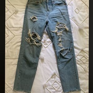 Levi’s Wedgie Straight Leg Jeans